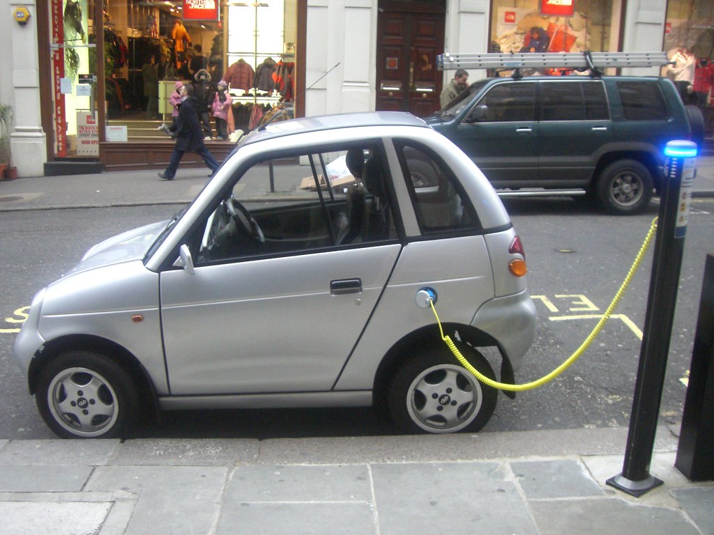 „Eco-Revolutia în Transport Urban: Ce este de stiut in 2026 pentru automobile”